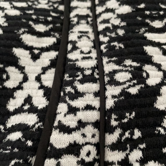 Fabulous Armani Exchange cocktail dress - Picture 4 of 6